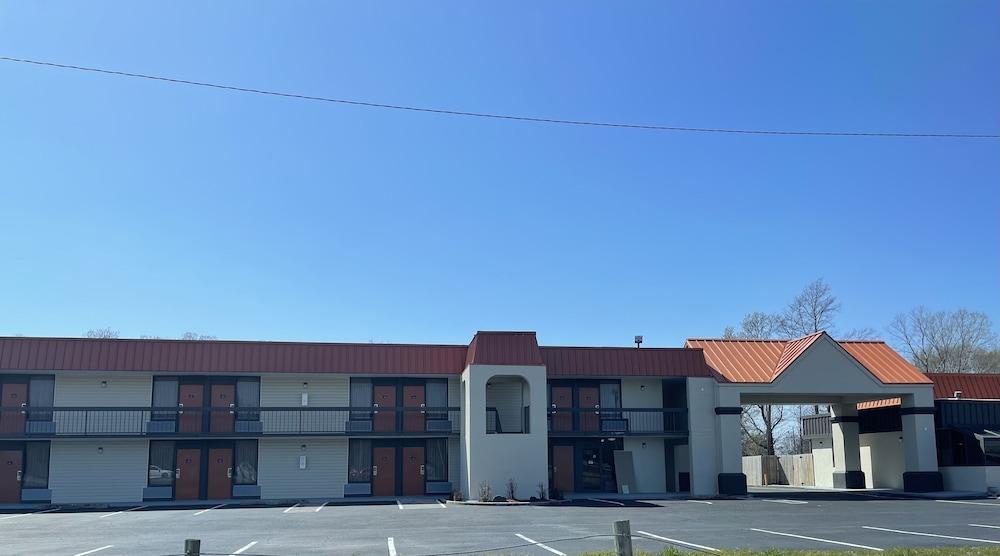 Motel 6 Marion Ar Екстер'єр фото
