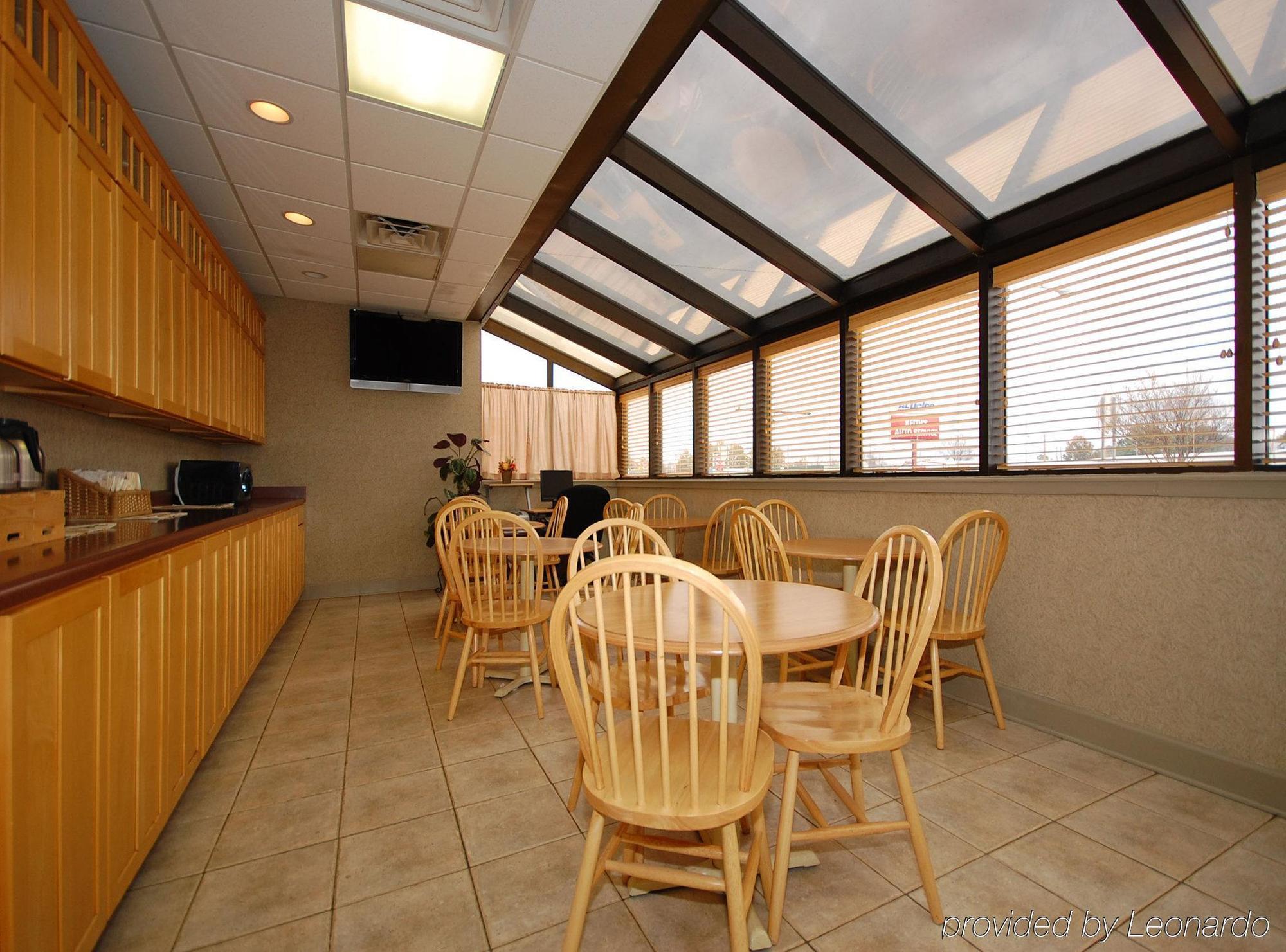 Motel 6 Marion Ar Ресторан фото